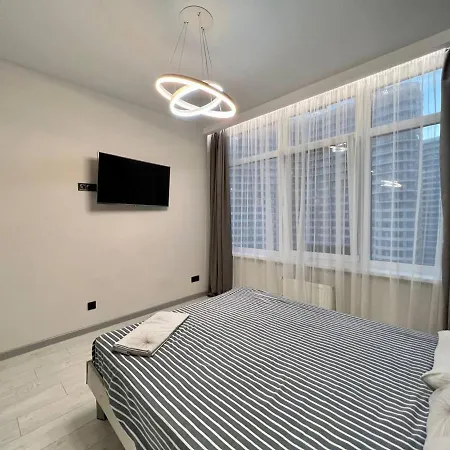 44 Pearl Stylish 1-Bedroom Apartment Odesa Exterior photo