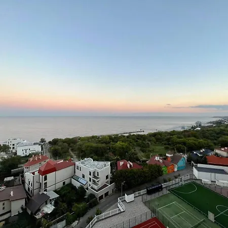 44 Pearl Stylish 1-Bedroom Apartment Odesa Exterior photo