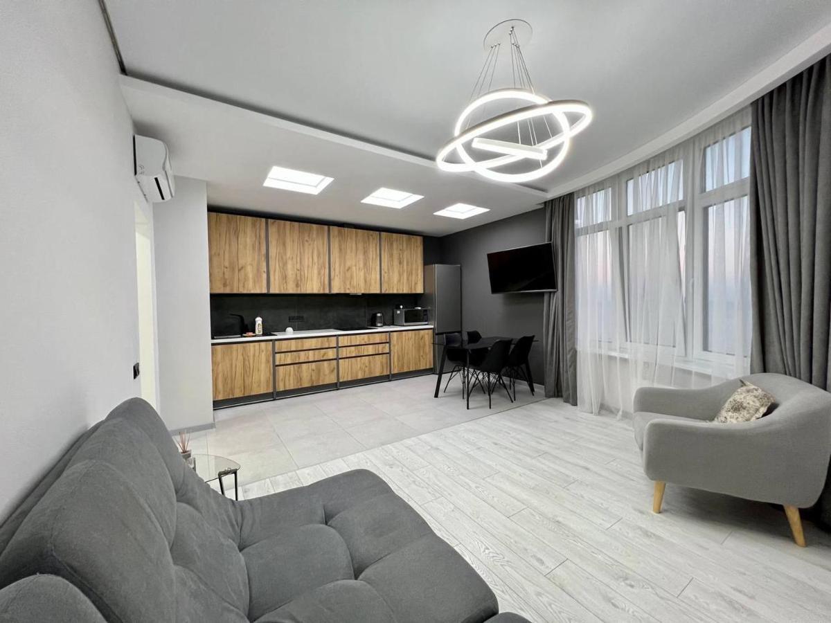 公寓 44 Pearl Stylish 1-bedroom 敖德萨