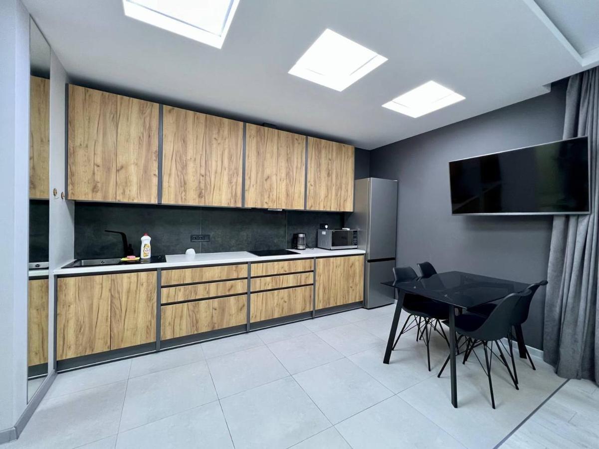 44 Pearl Stylish 1-bedroom *